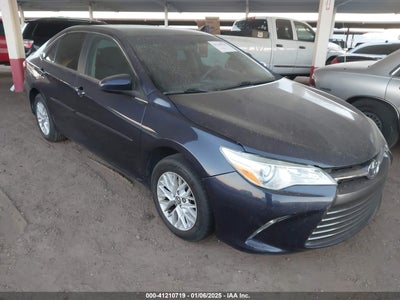 TOYOTA CAMRY 2015