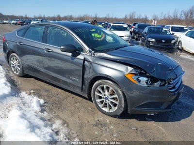 FORD FUSION HYBRID 2017