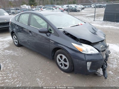 TOYOTA PRIUS 2014