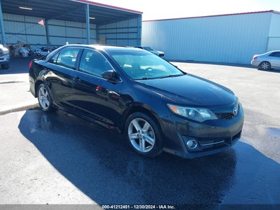 TOYOTA CAMRY 2014