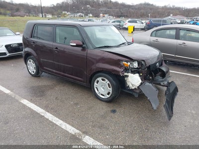 SCION XB 2010