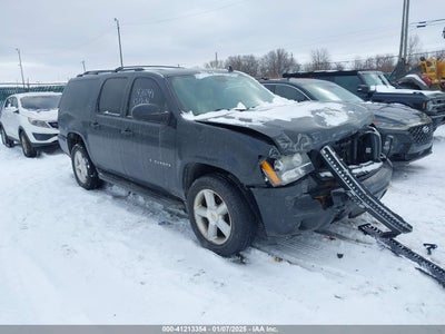 CHEVROLET SUBURBAN 1500 2011