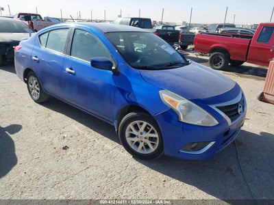 NISSAN VERSA 2017