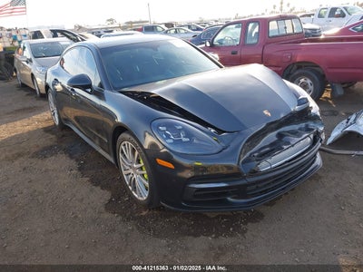 PORSCHE PANAMERA E-HYBRID 2018