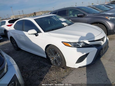 TOYOTA CAMRY 2019