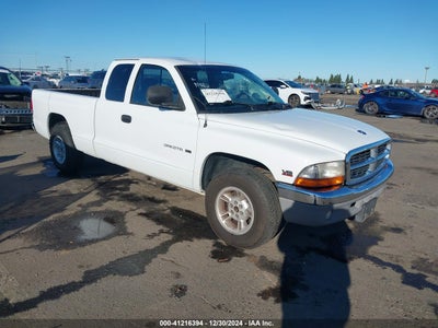 DODGE DAKOTA 2000