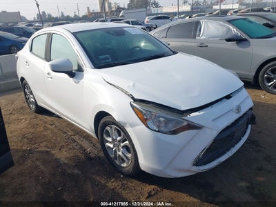 TOYOTA YARIS IA 2017