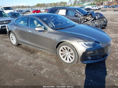 TESLA MODEL S 2016