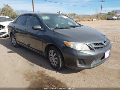TOYOTA COROLLA 2012