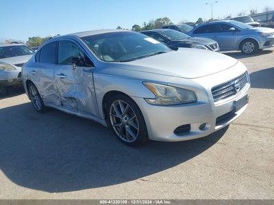 NISSAN MAXIMA 2011