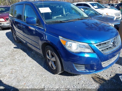 VOLKSWAGEN ROUTAN 2011