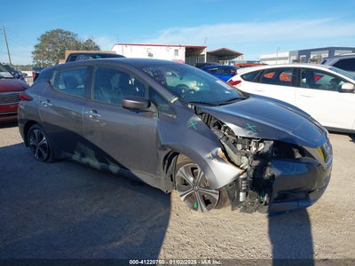 NISSAN LEAF 2022