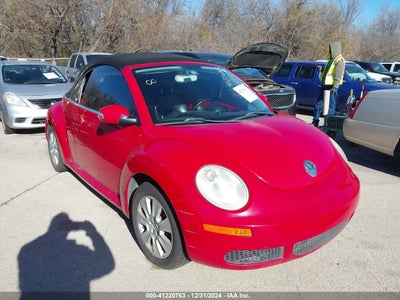 VOLKSWAGEN NEW BEETLE 2009