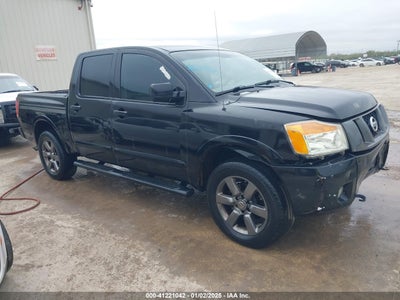 NISSAN TITAN 2012