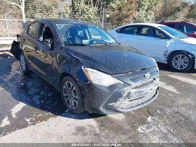TOYOTA YARIS IA 2017
