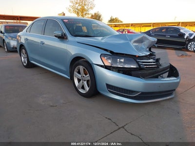 VOLKSWAGEN PASSAT 2012