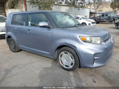 SCION XB 2012