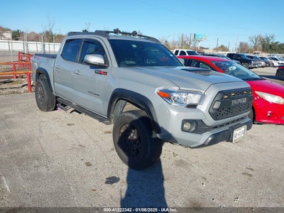 TOYOTA TACOMA 2020