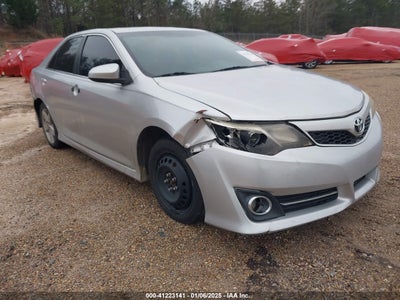 TOYOTA CAMRY 2014