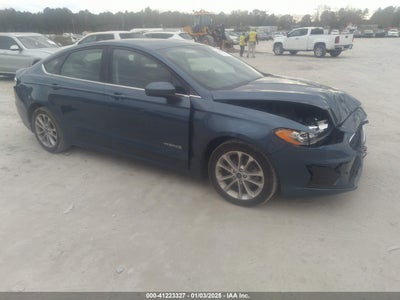 FORD FUSION HYBRID 2019