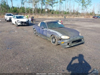 MAZDA MX-5 MIATA 2000