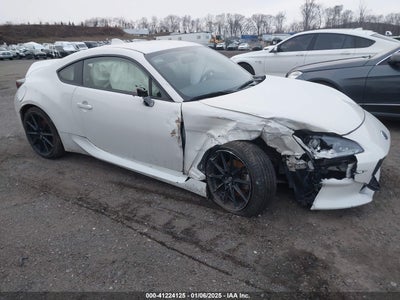 TOYOTA GR86 2023