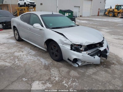 PONTIAC GRAND PRIX 2005