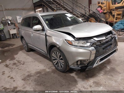 MITSUBISHI OUTLANDER 2020
