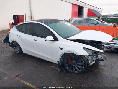 TESLA MODEL Y 2021