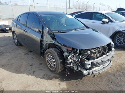 TOYOTA PRIUS PRIME 2018