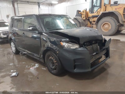 SCION XB 2013