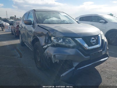 NISSAN ROGUE 2017