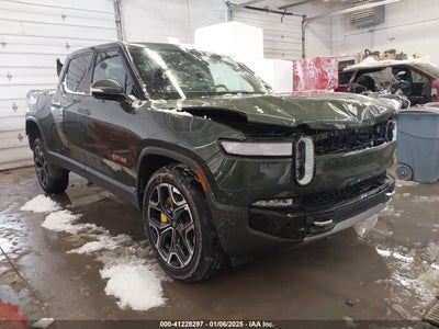 RIVIAN R1T 2023