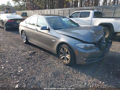 BMW 528I 2011