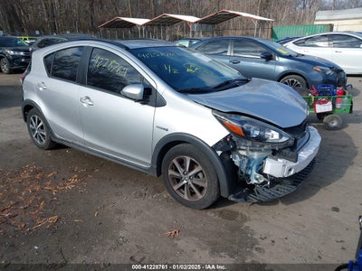 TOYOTA PRIUS C 2018