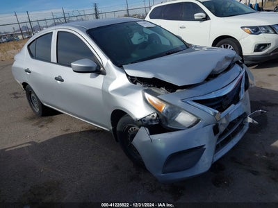 NISSAN VERSA 2016