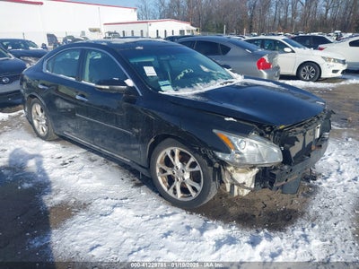 NISSAN MAXIMA 2014