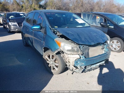 TOYOTA YARIS 2014