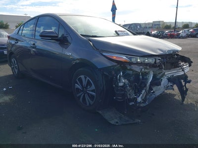 TOYOTA PRIUS PRIME 2017