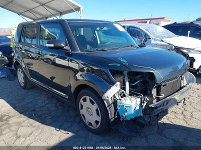 SCION XB 2012