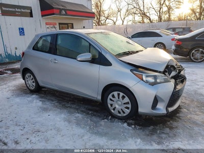 TOYOTA YARIS 2015
