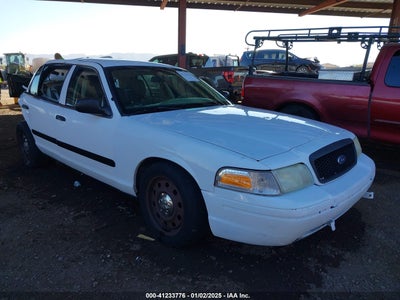 FORD CROWN VICTORIA 2011