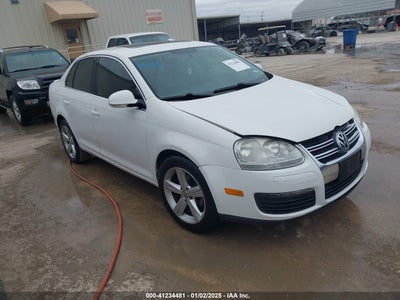 VOLKSWAGEN JETTA 2010