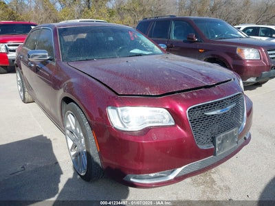 CHRYSLER 300 2019