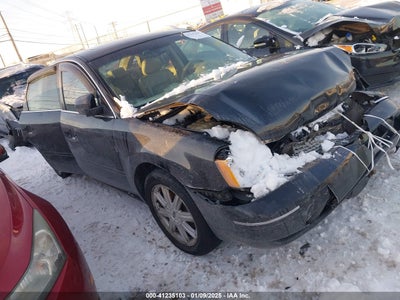 FORD FIVE HUNDRED 2005
