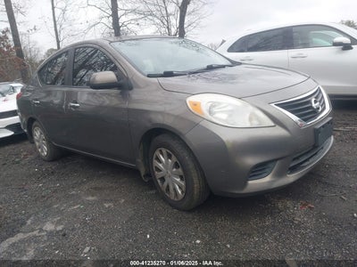 NISSAN VERSA 2012