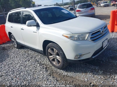 TOYOTA HIGHLANDER 2011