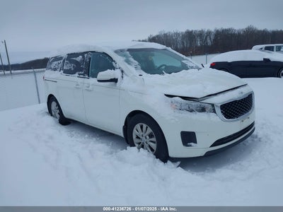 KIA SEDONA 2016