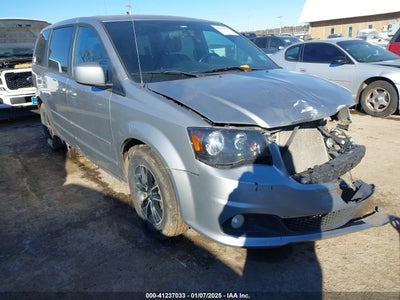 DODGE GRAND CARAVAN 2015