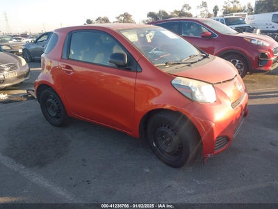 SCION IQ 2013